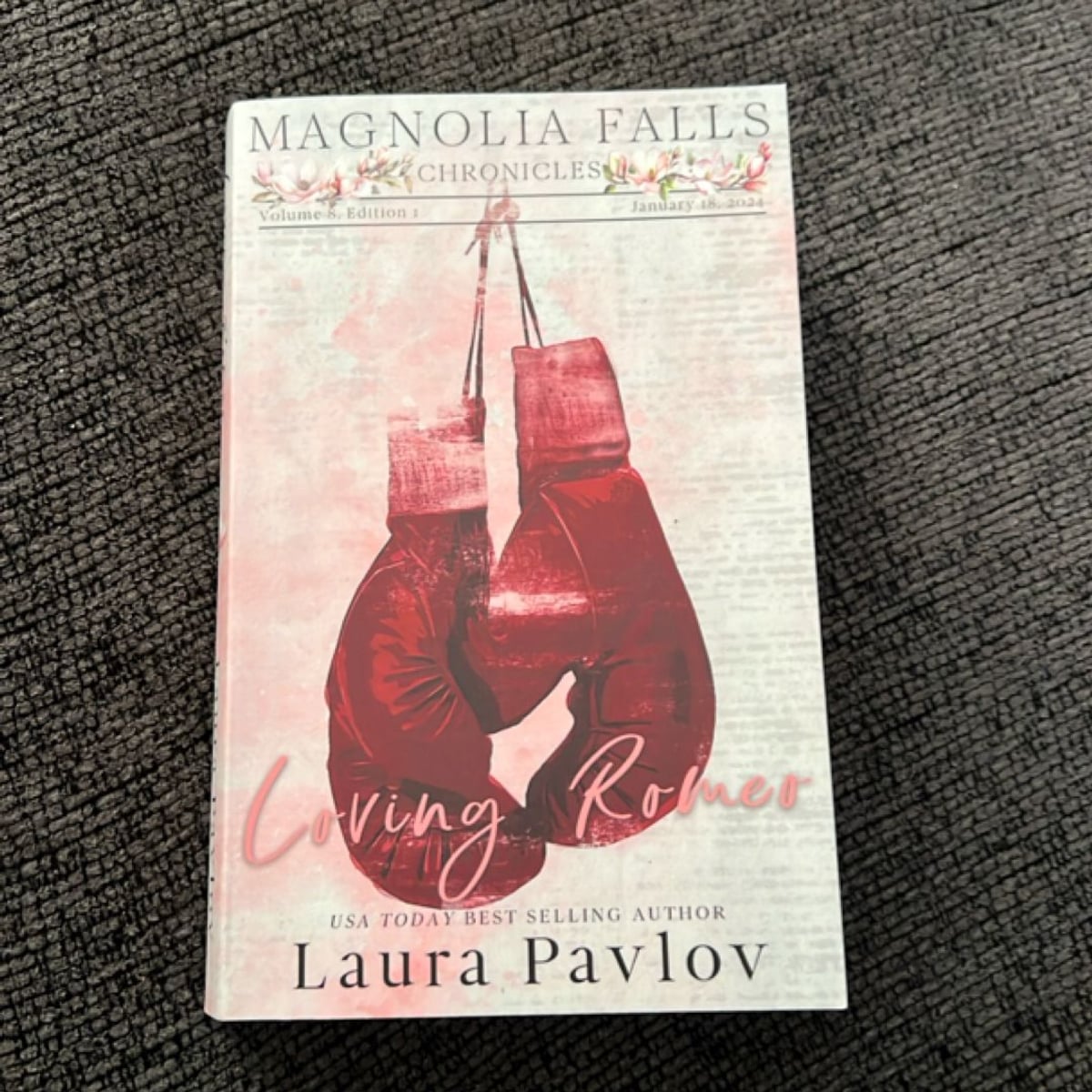 Loving Romeo: Special Edition Paperback by Laura Pavlov