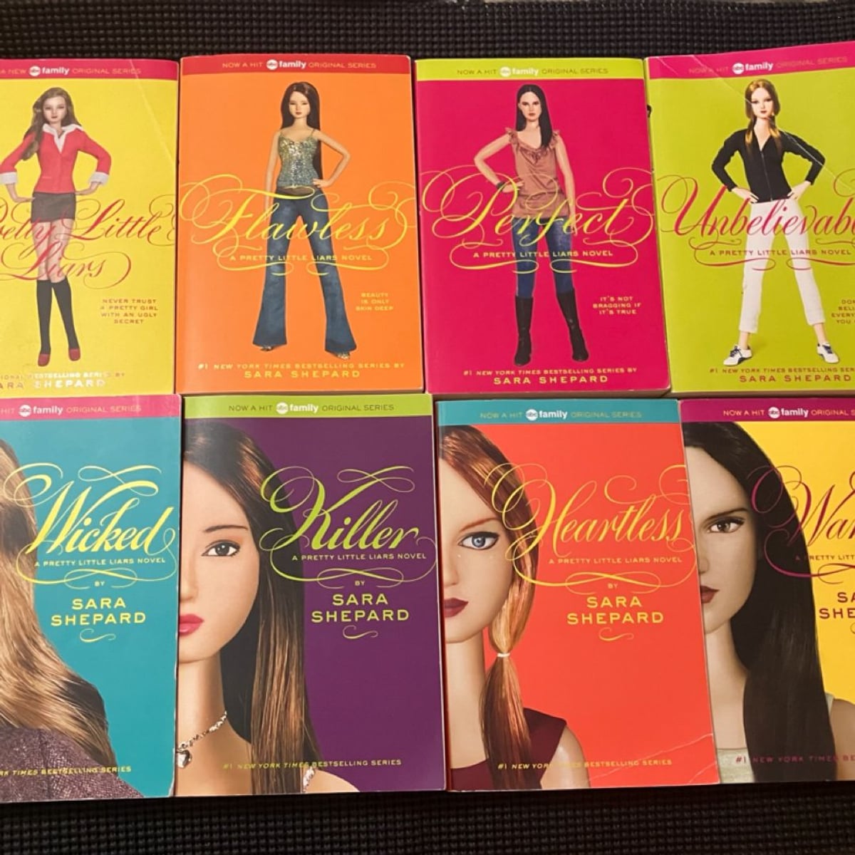 Pretty Little Liars Set/Series/Collection: Books 1 to 8 by Sara Shepard ...