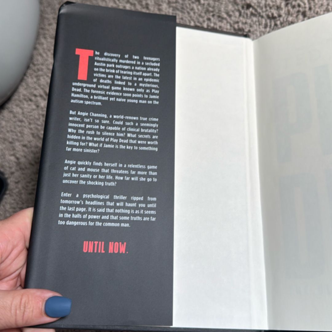 Play Dead (Hardcover)