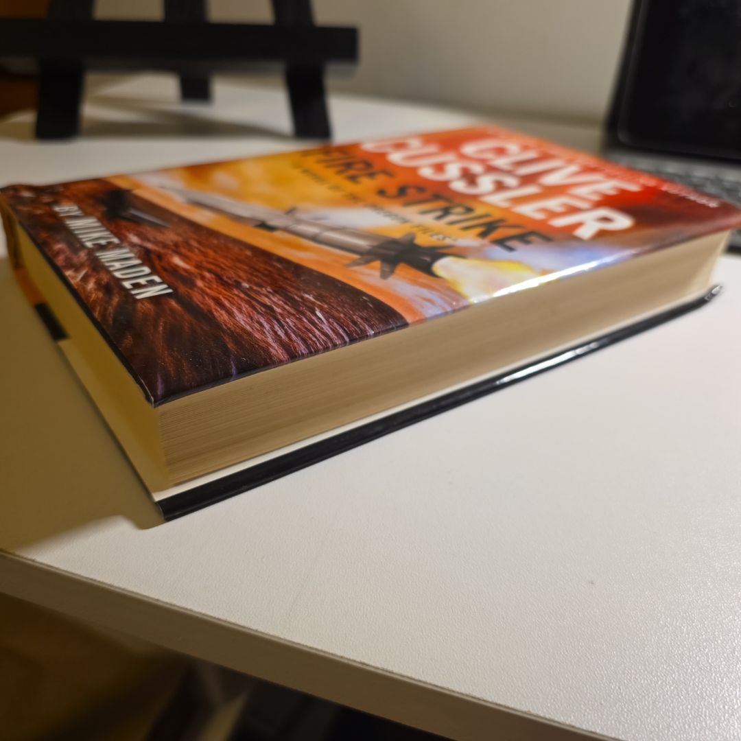 Clive Cussler Fire Strike
