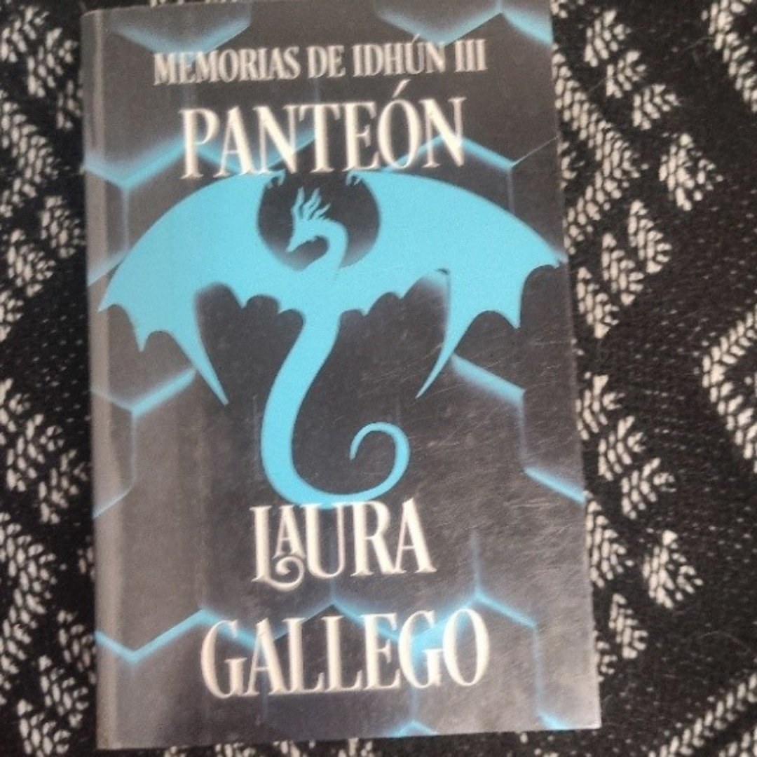 Panteón Laura Gallego Memorias de Idhún III Spanish Paperback 1st Edition 2022