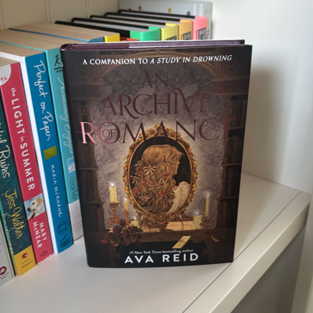 An Archive of Romance Deluxe Illustrated Edition