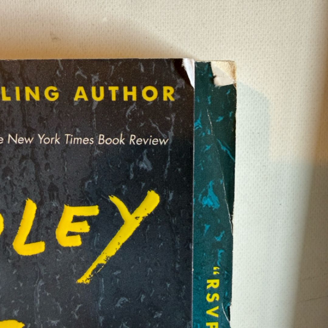Lucy Foley Boxed Set