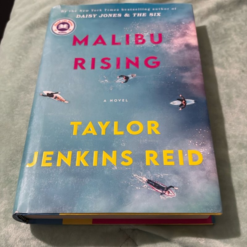 Malibu Rising by Taylor Jenkins Reid, Hardcover | Pangobooks