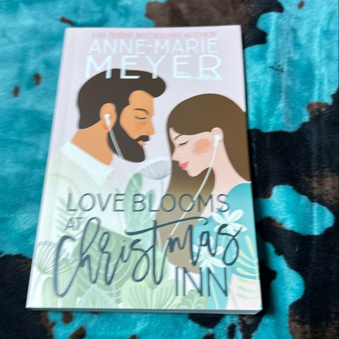 Love blooms at Christmas Inn