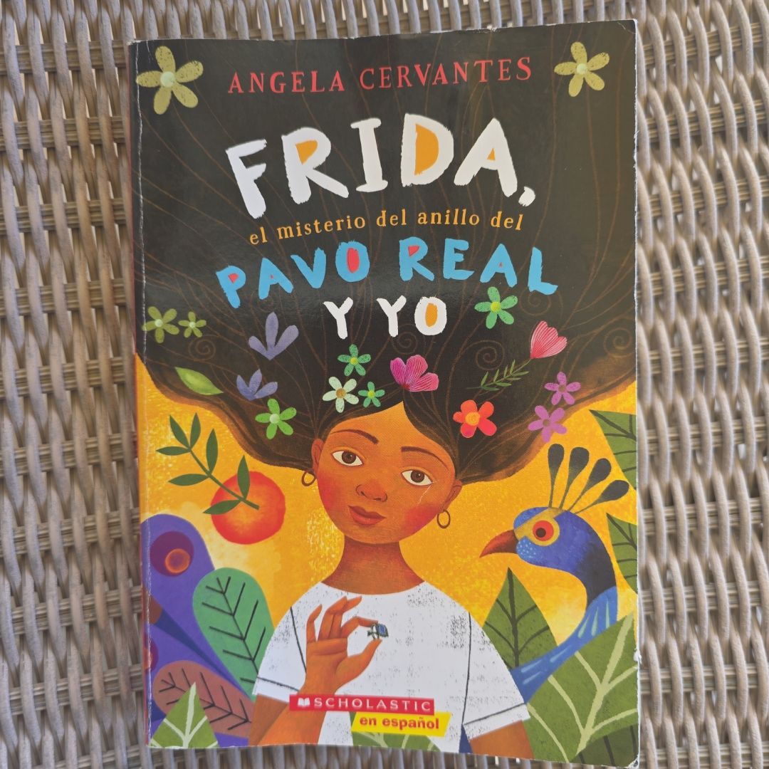 Yo, Frida y el Secreto Del Anillo Del Pavo Real