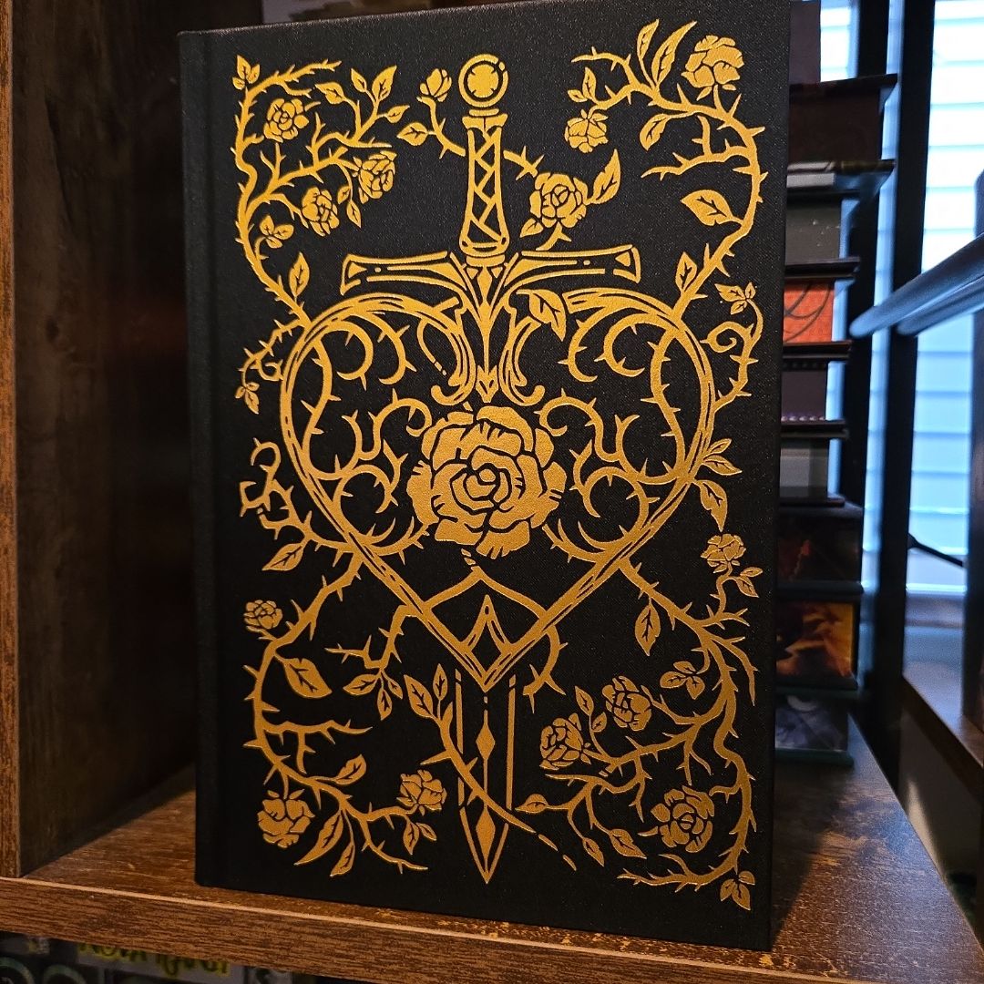 Lightlark: Collector's Edition (the Lightlark Saga Book 1)