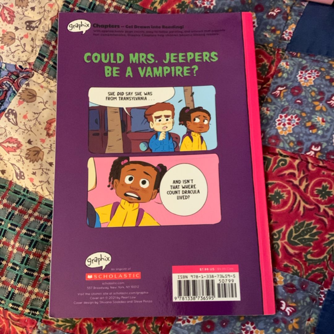 Vampires Don't Wear Polka Dots (the Adventures of the Bailey School Kids Graphic Novel #1)