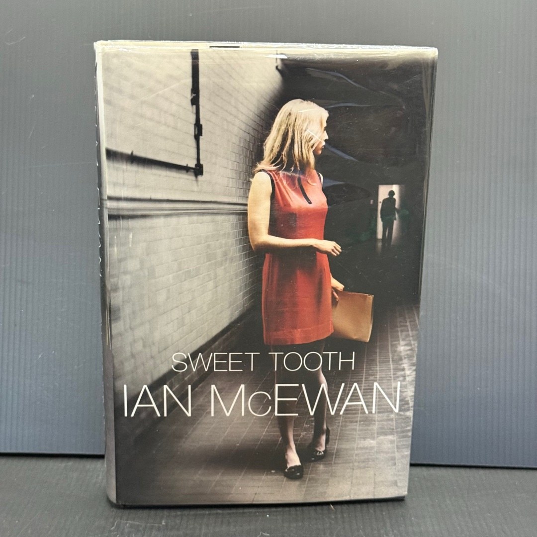 Sweet Tooth  (SIGNED 1st UK edition 1st PRINTING BroDart Cover)