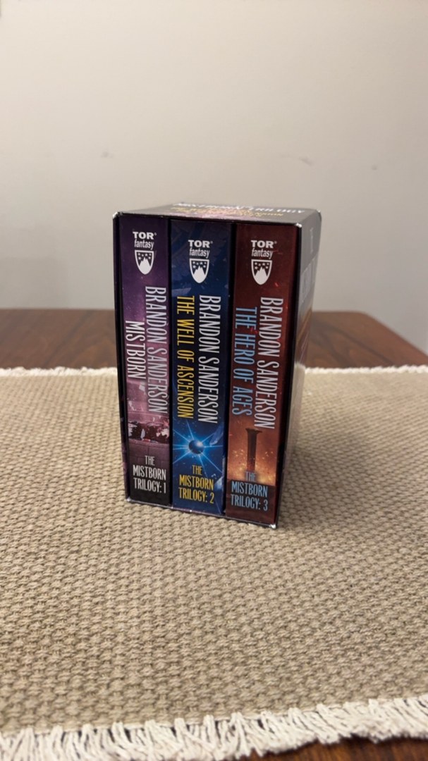 Mistborn Trilogy Boxed Set