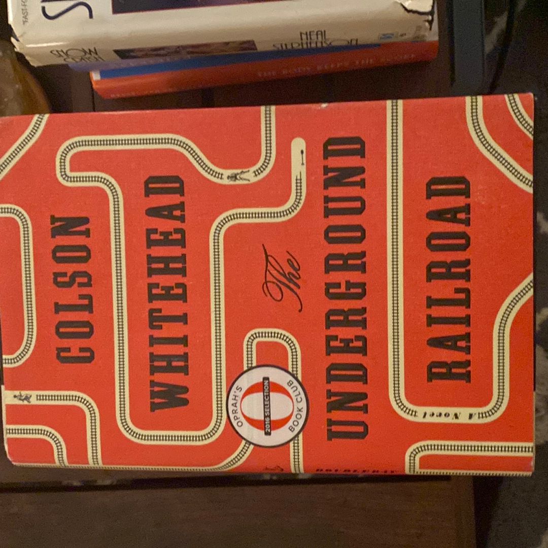 The Underground Railroad (Pulitzer Prize Winner) (National Book Award Winner) (Oprah's Book Club)