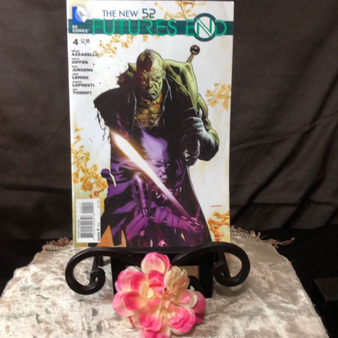 Futures End # 4 issue