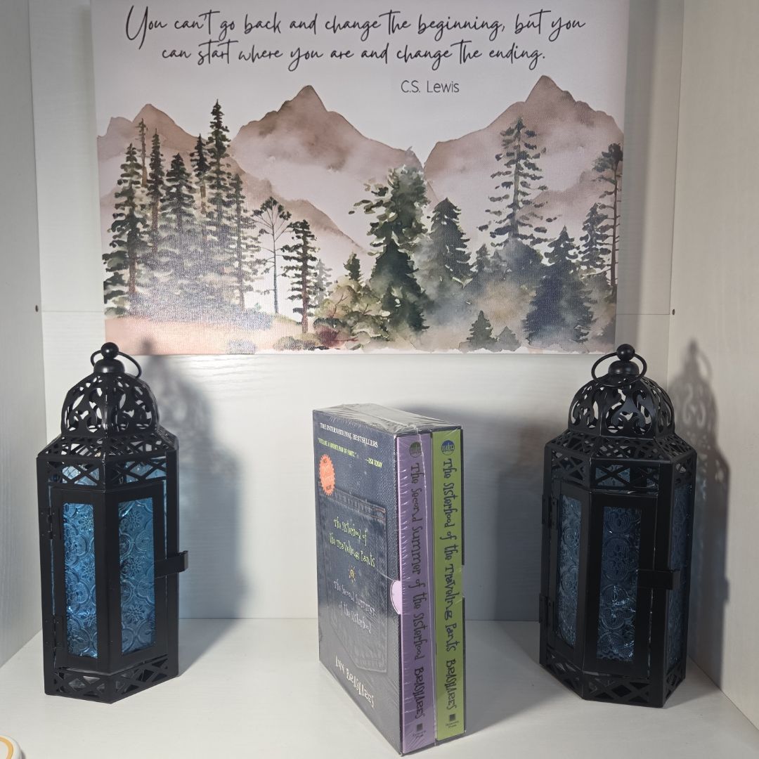 The Sisterhood of the Traveling Pants Boxed Set