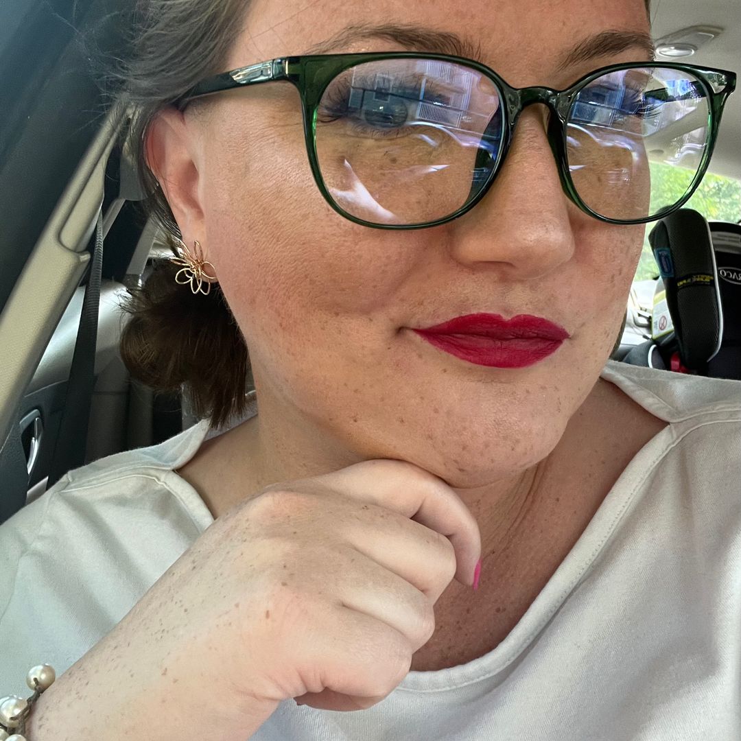 ray readsandlistens (Ray.readsandlistens)