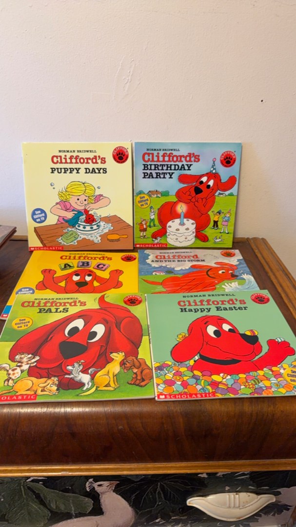 Clifford book bundle