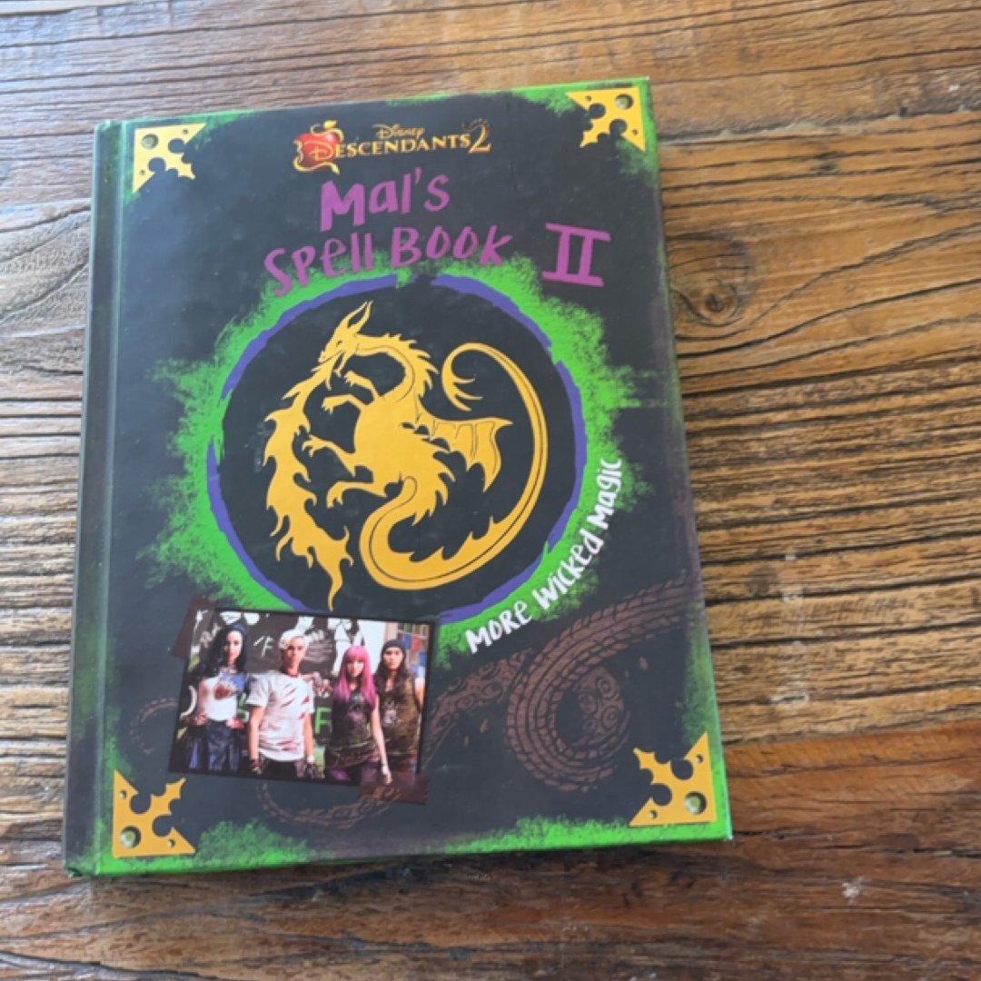 Descendants 2: Mal's Spell Book 2