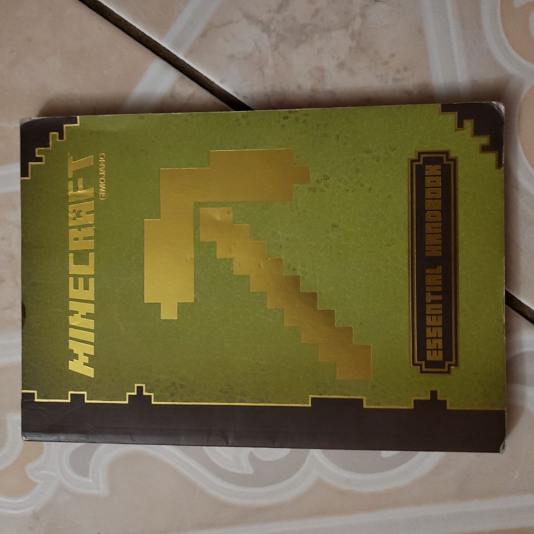 Minecraft Essential Handbook