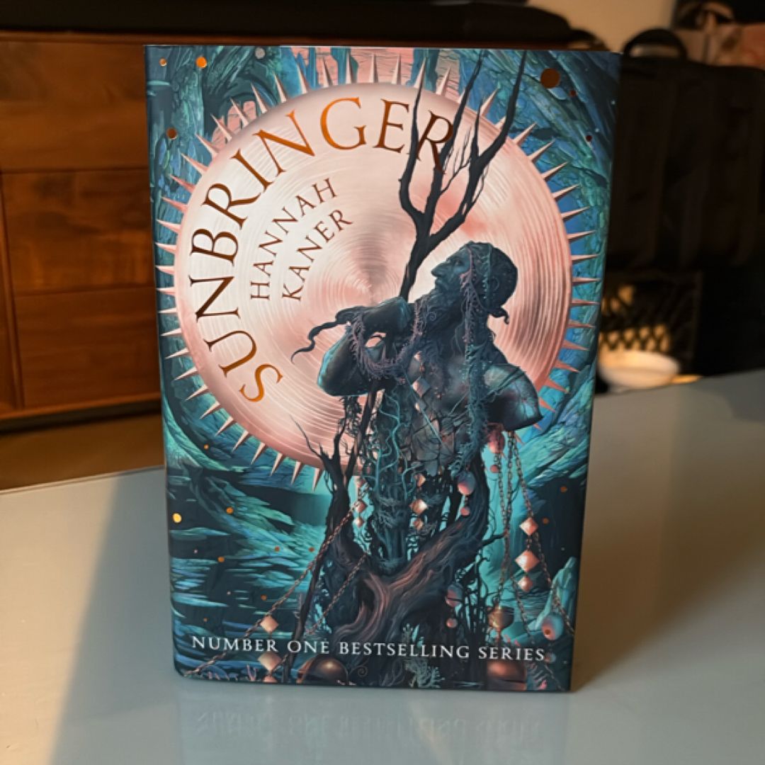 Sunbringer (Broken Binding)