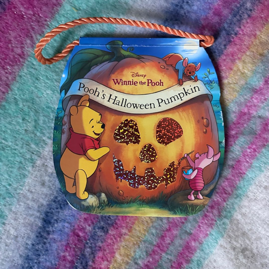 Winnie the Pooh: Pooh's Halloween Pumpkin