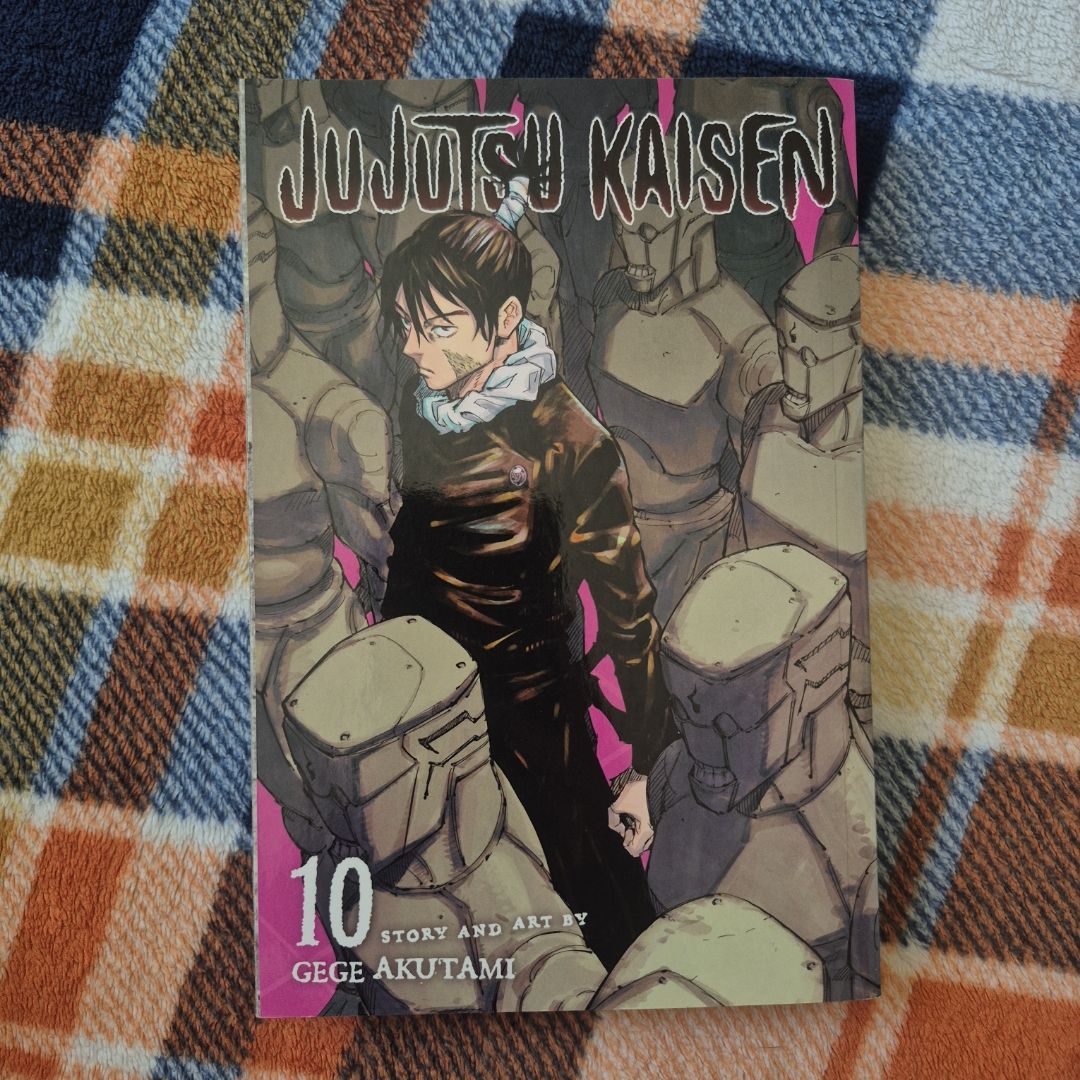 Jujutsu Kaisen, Vol. 17 by Gege Akutami
