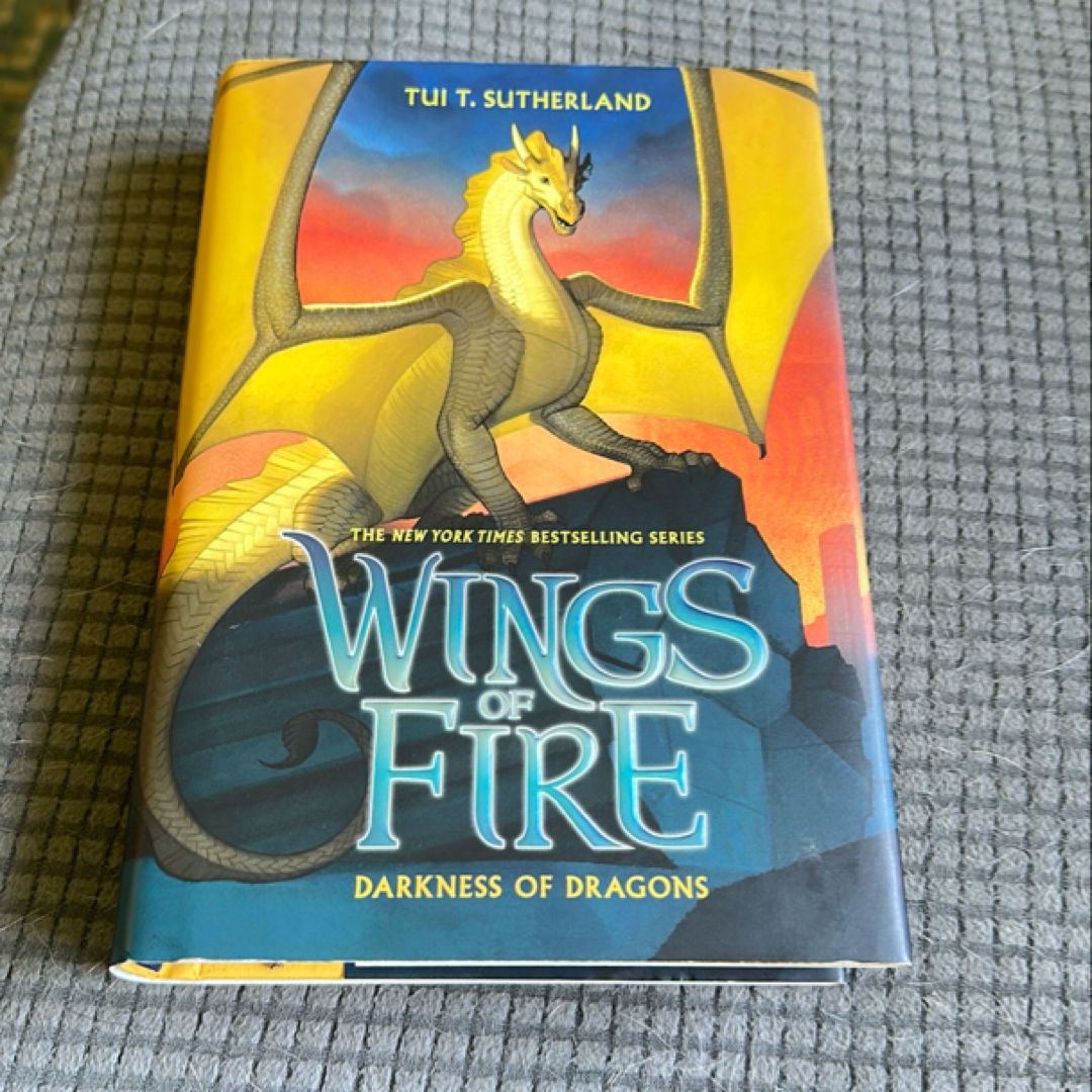 Wings of Fire #10: Darkness of Dragons