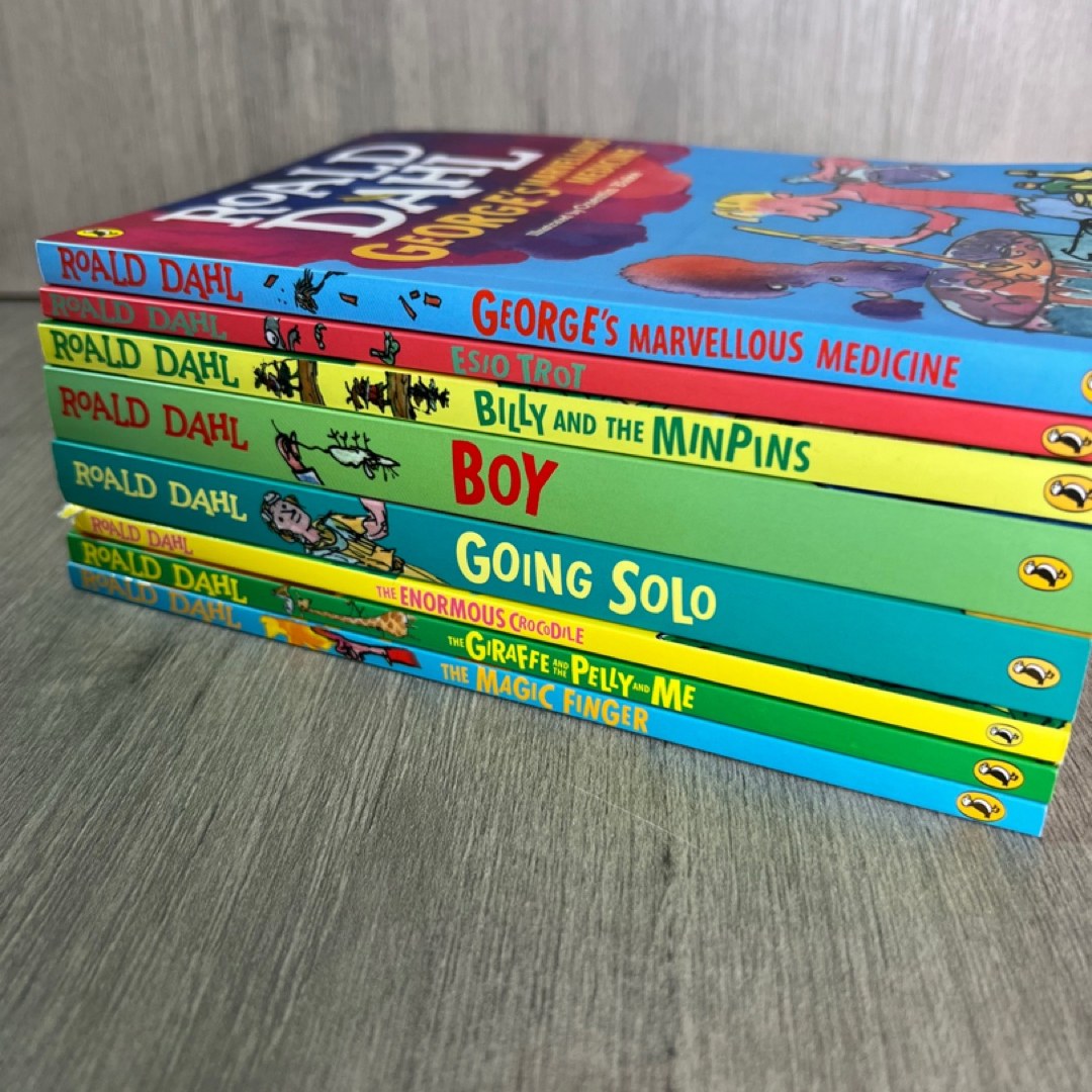 Lot of 8 Roald Dahl books