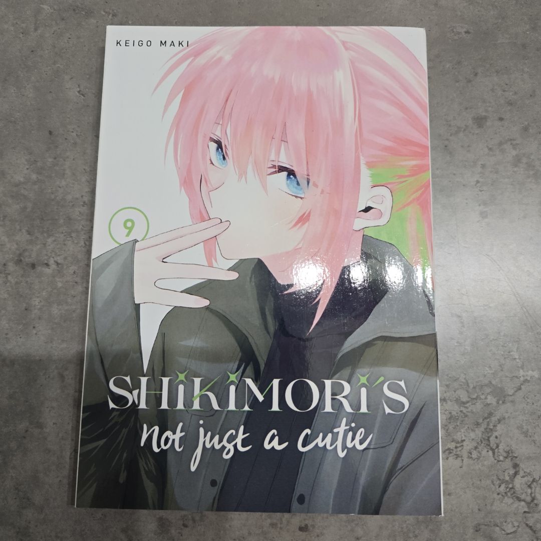 Shikimori's Not Just a Cutie 9