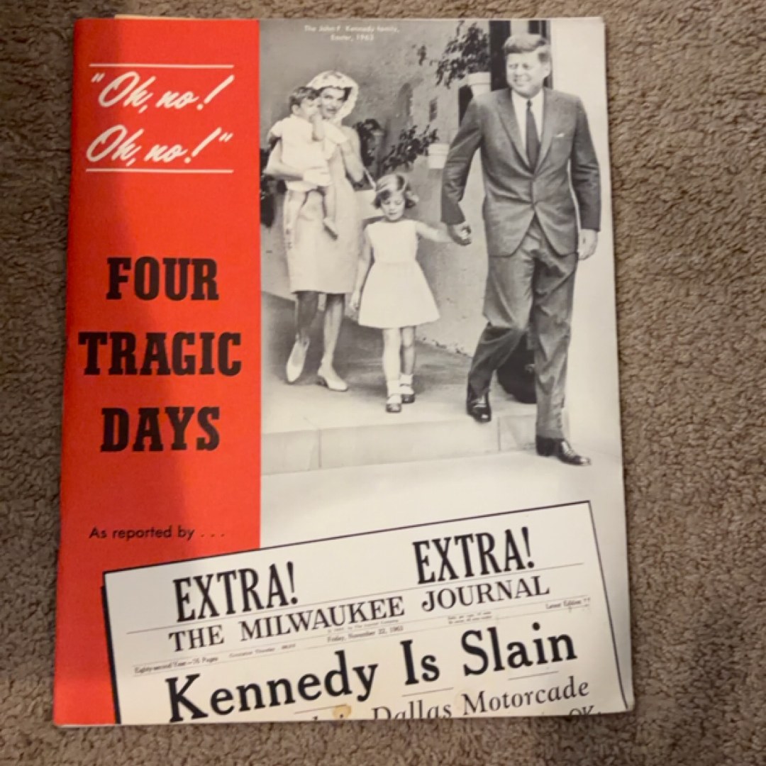 Milwaukee Journal Sentinal Kennedy Slain EXTRA Newspaper Headlines Articles 1963 (PBL210)