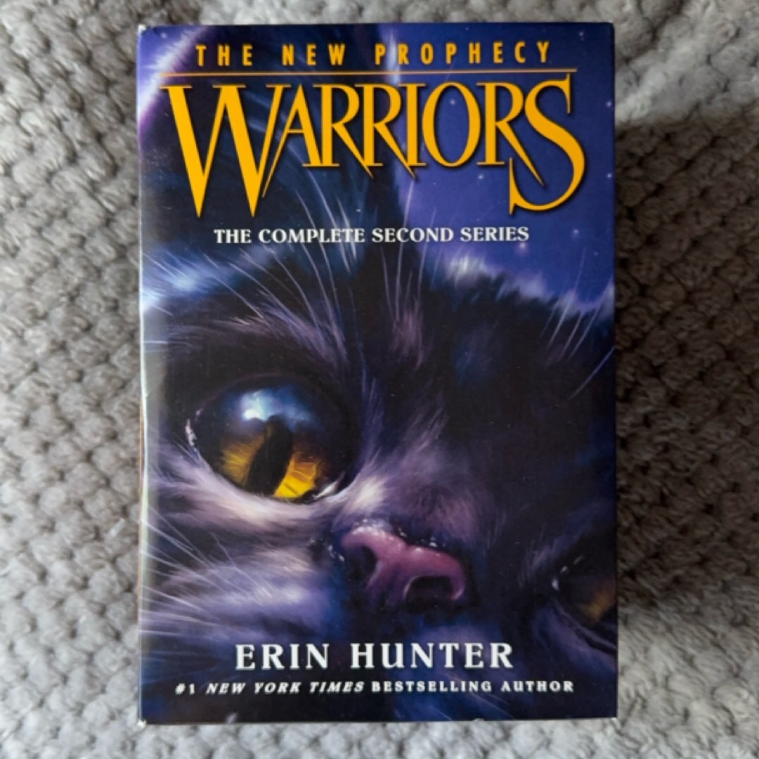 Warriors: the New Prophecy Box Set: Volumes 1 To 6