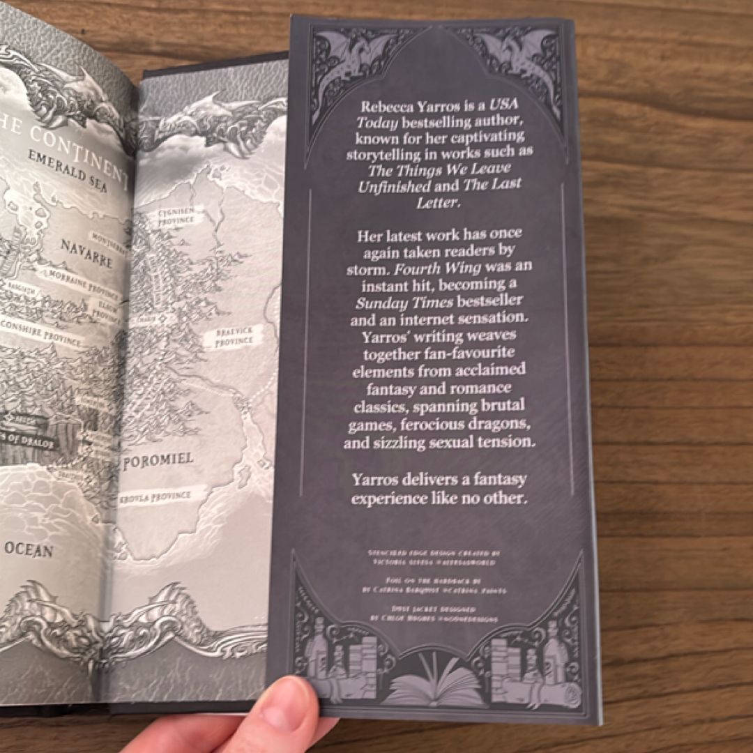 Fourth Wing Lilac Library’s Dust Jacket