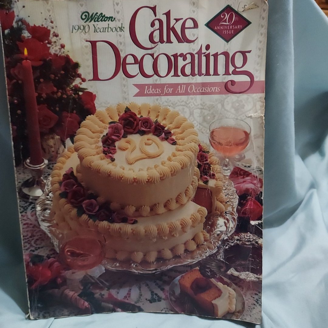 Wilton 1990 Yearbook Cake Decorating