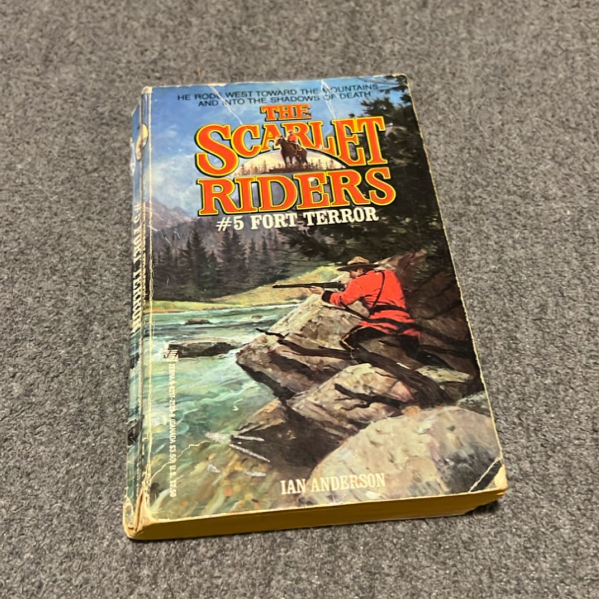 The Scarlet Riders by Ian Anderson, Paperback | Pangobooks