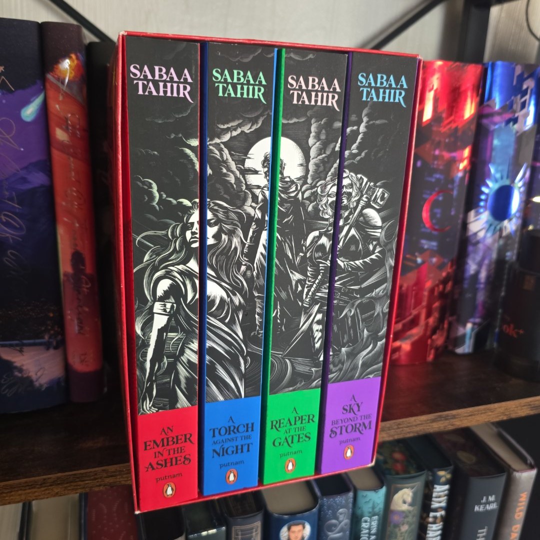 An Ember in the Ashes Complete Series Paperback Box Set (4 Books)