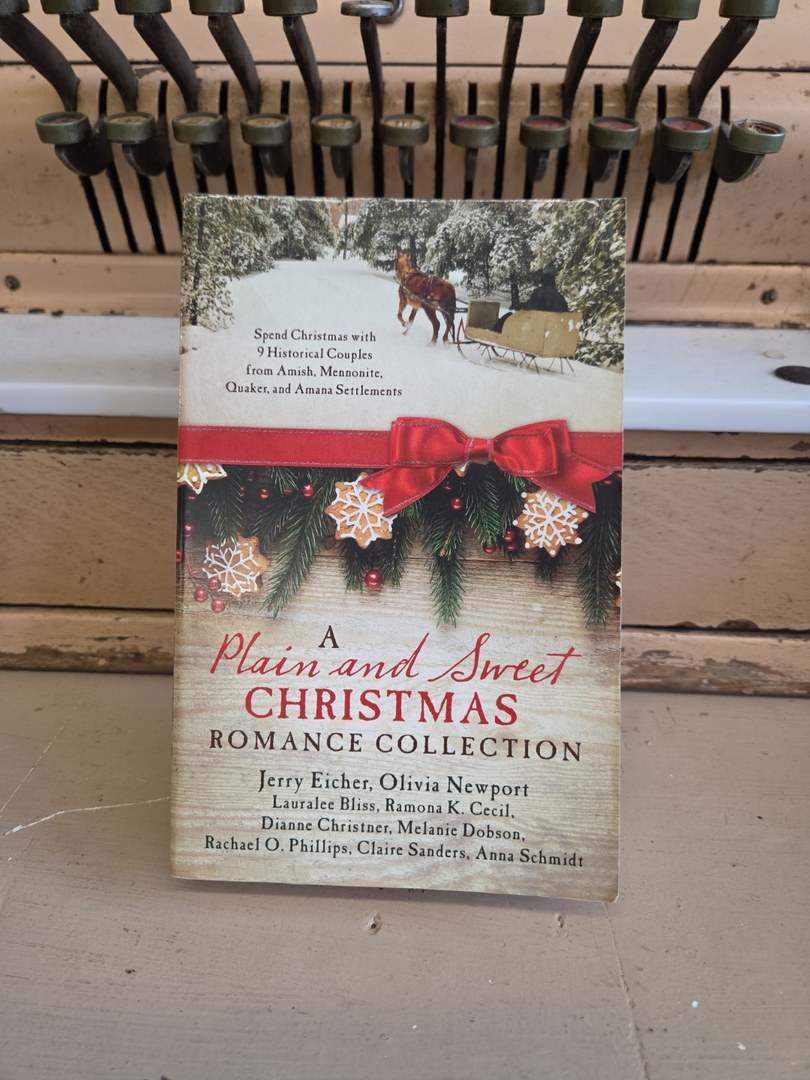 A Plain and Sweet Christmas Romance Collection