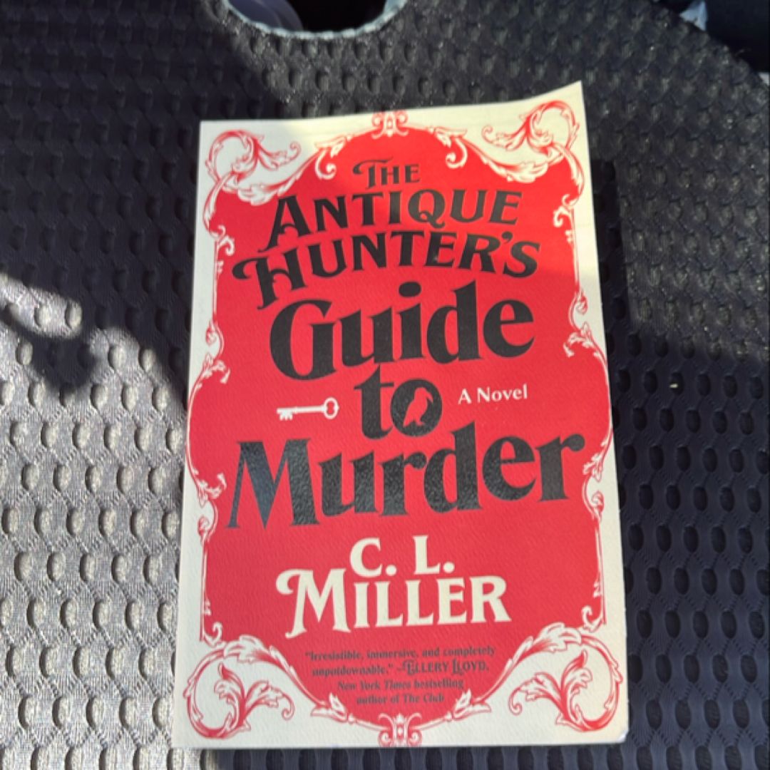 The Antique Hunter's Guide to Murder