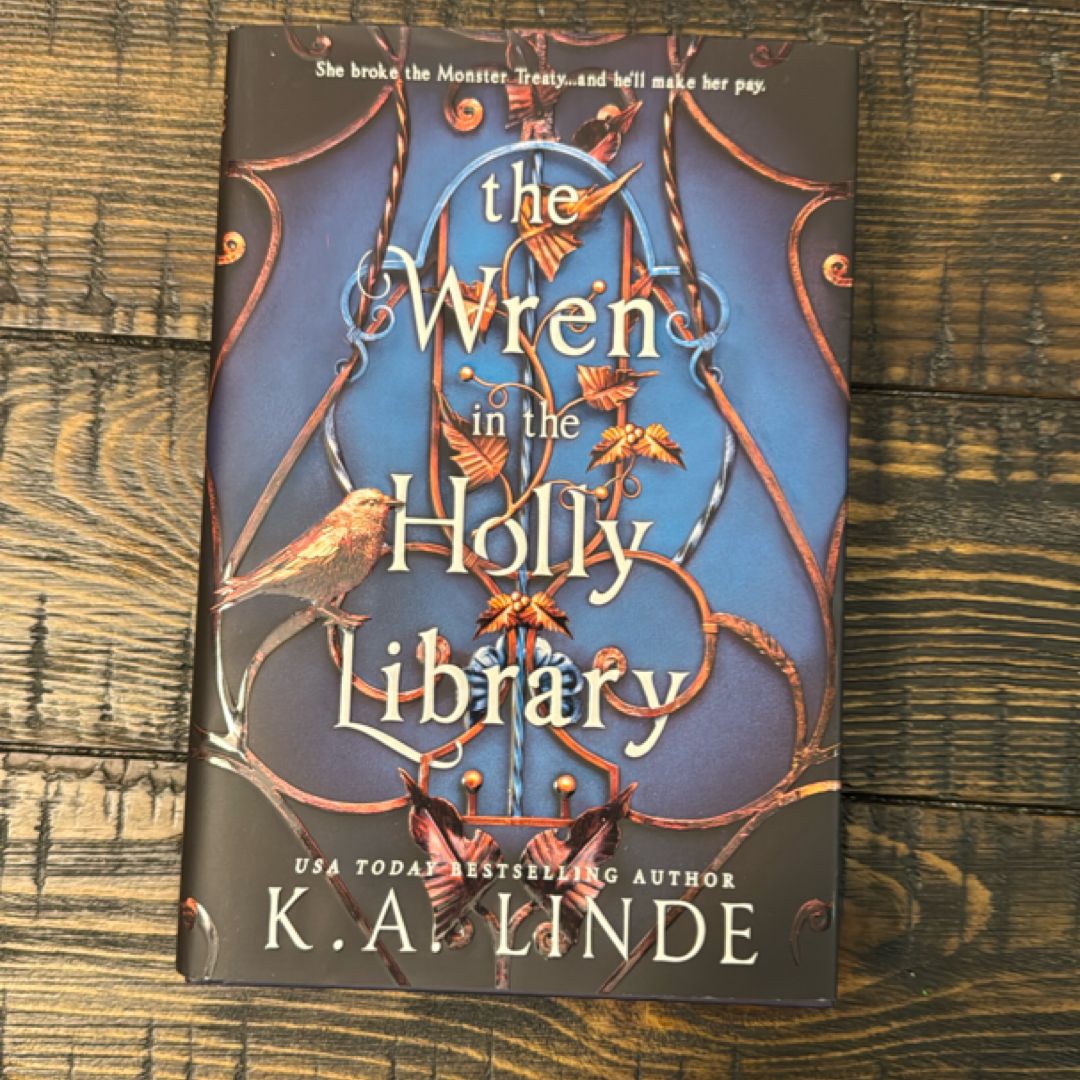 The Wren in the Holly Library (Deluxe Limited Edition)