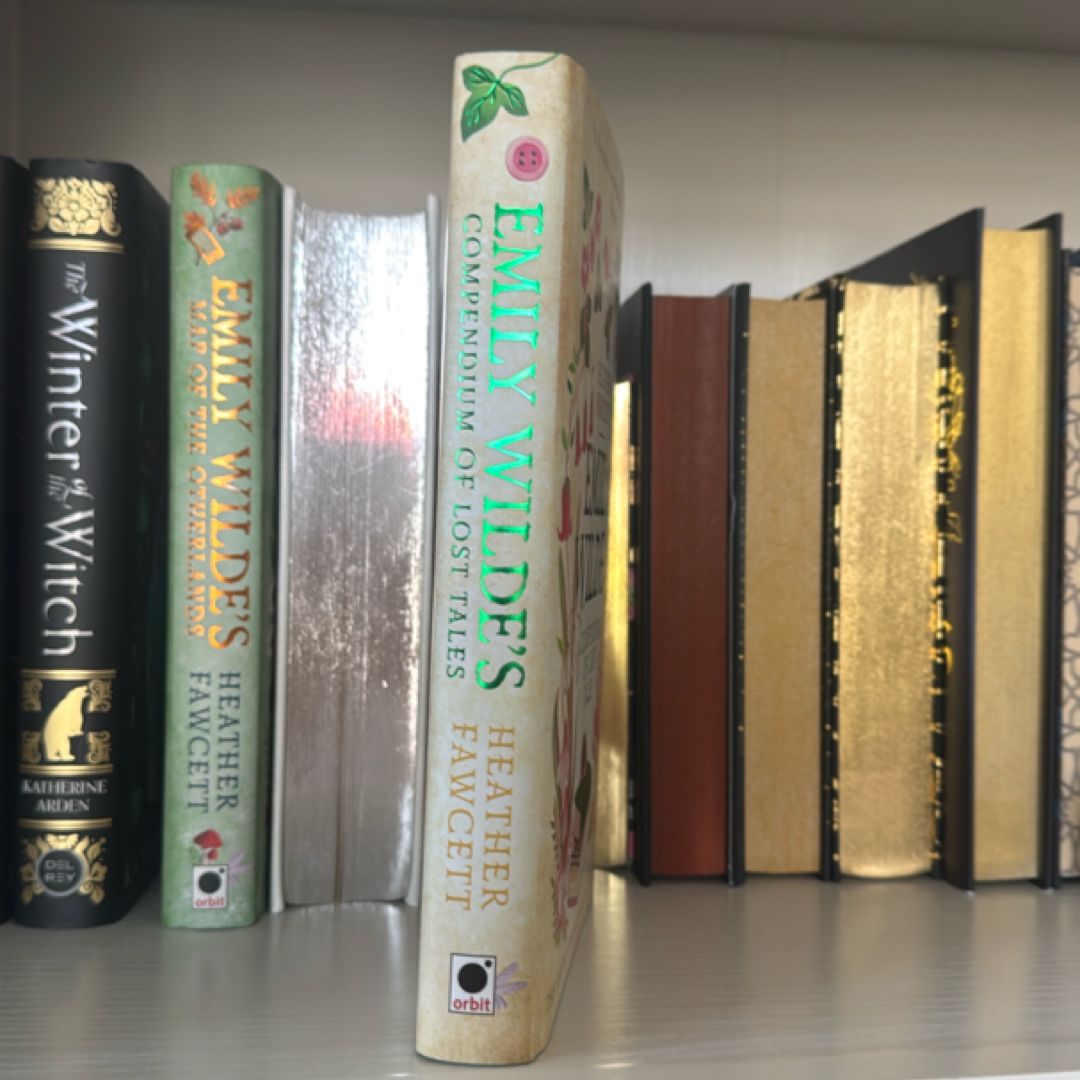 EMILY WILDE'S COMPENDIUM OF LOST TALES (SIGNED FAIRYLOOT EDITION).