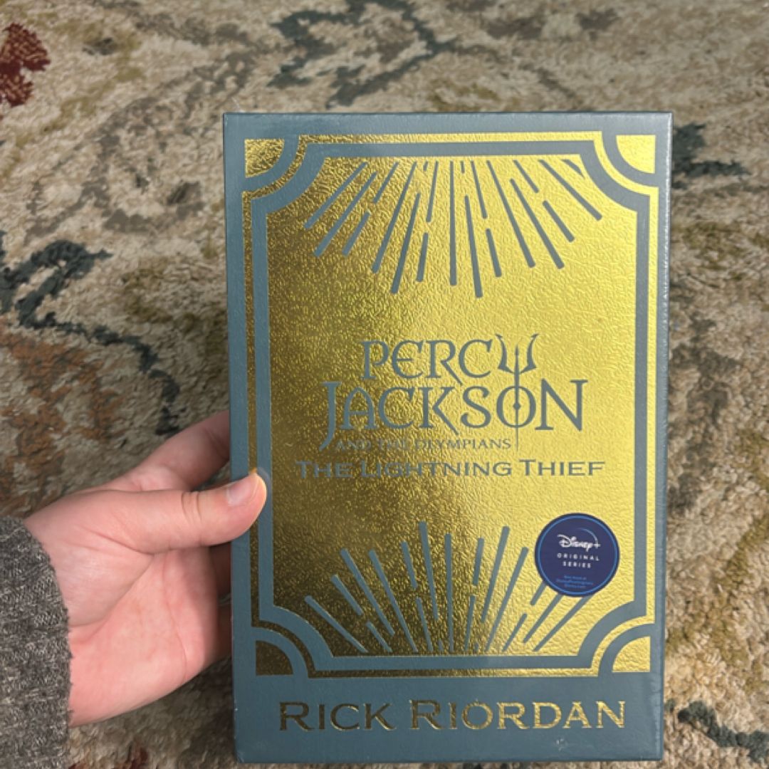 Percy Jackson and the Olympians the Lightning Thief Deluxe Collector's Edition