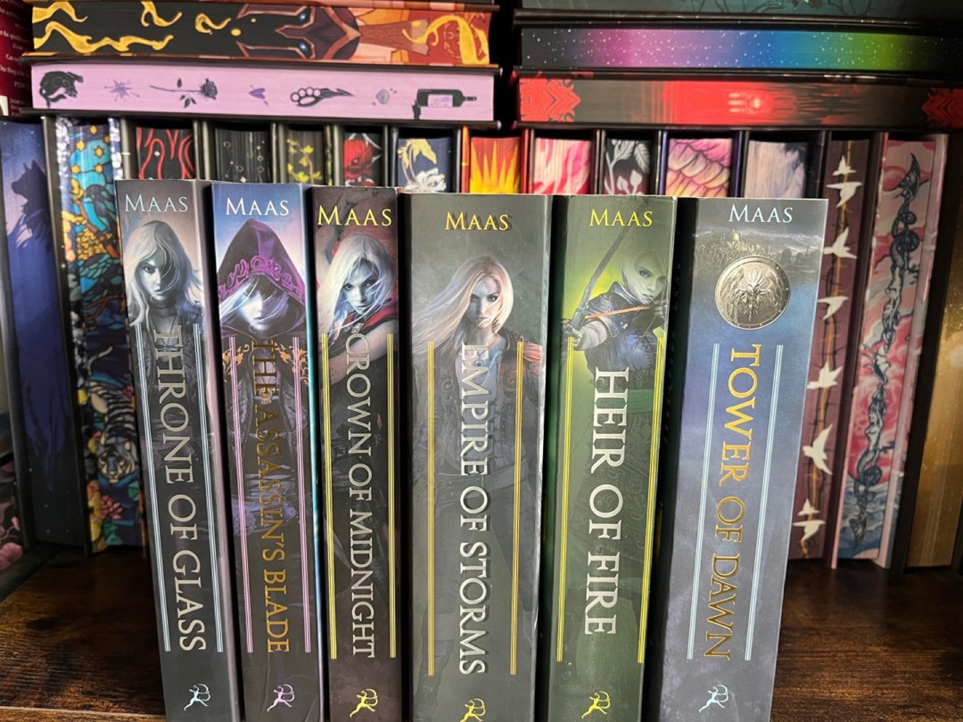 Throne of Glass 6 Books Oop New by Sarah J. Maas