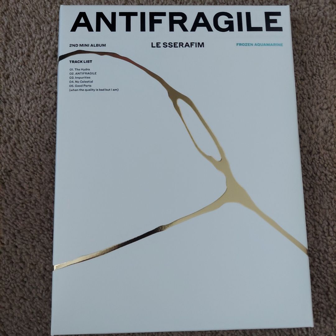 Le Sserafim Antifragile 2nd mini album with EUN-CHAE and KAZUHA PHOTOCARD