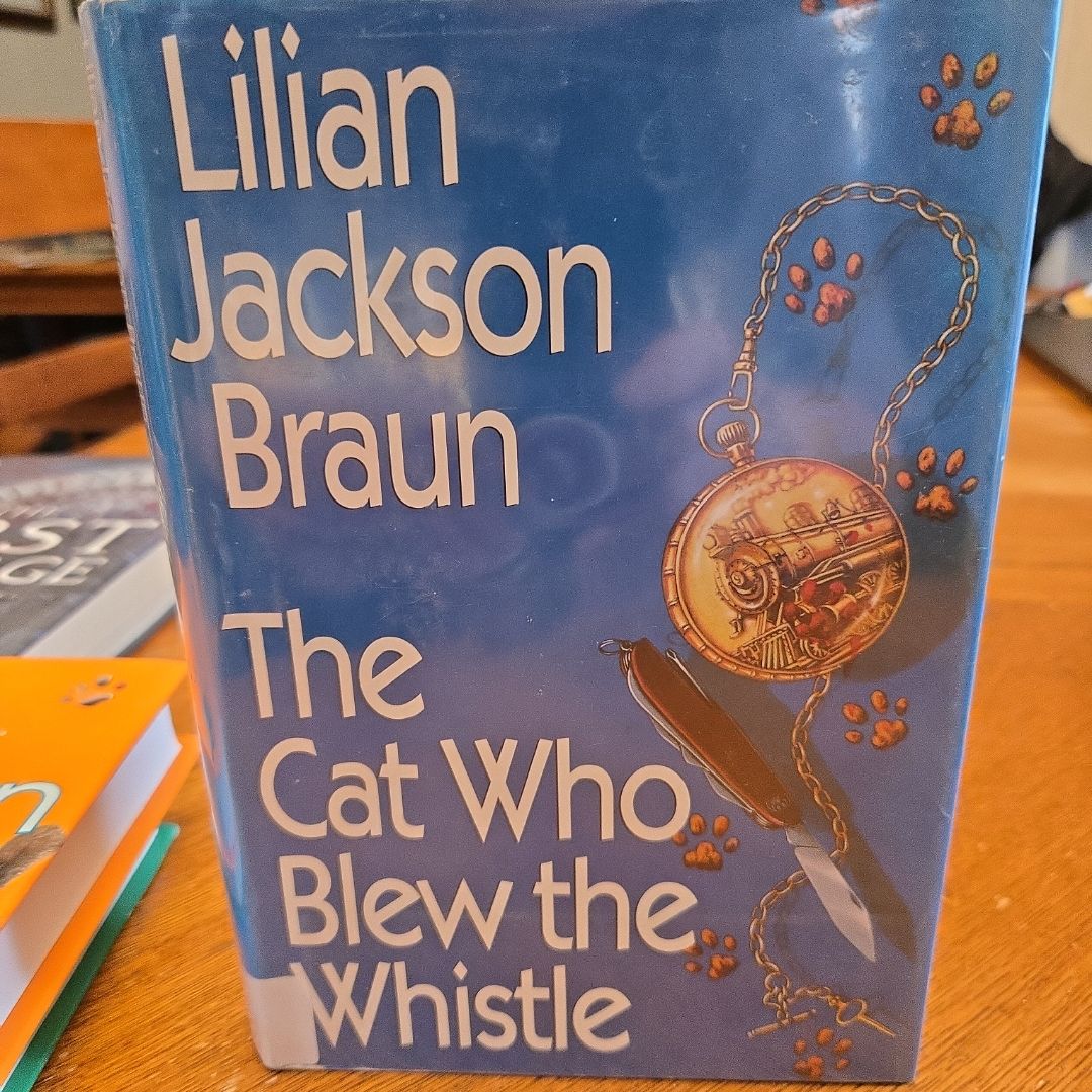 The Cat Who Blew the Whistle, large print 