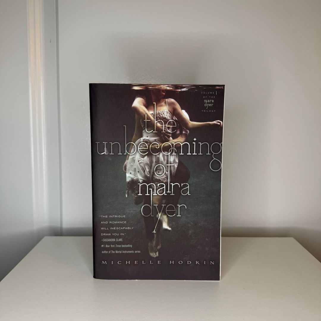 The Unbecoming of Mara Dyer