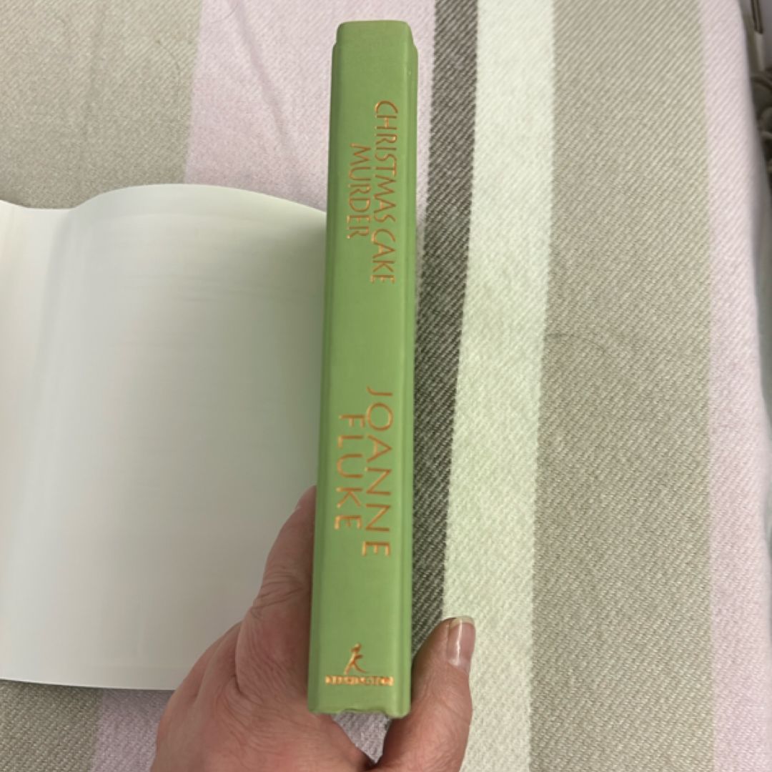 Christmas Cake Murder