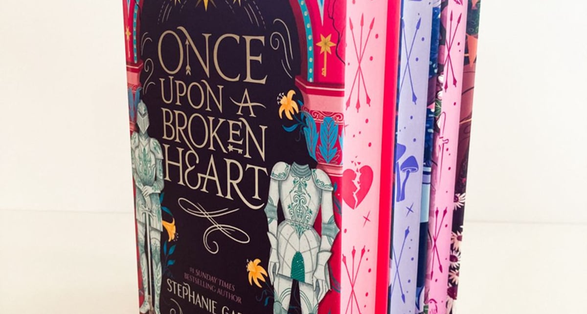 洋書 Once Upon a Broken Heart (Fairyloot) cb07da2b-7dab-492b-a337-
