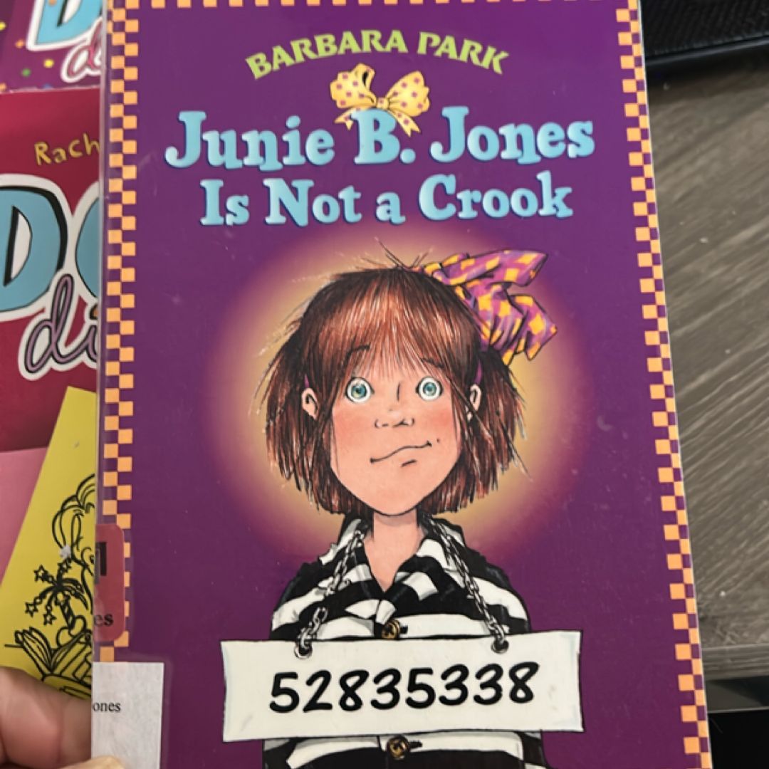 Junie B. Jones #9: Junie B. Jones Is Not a Crook