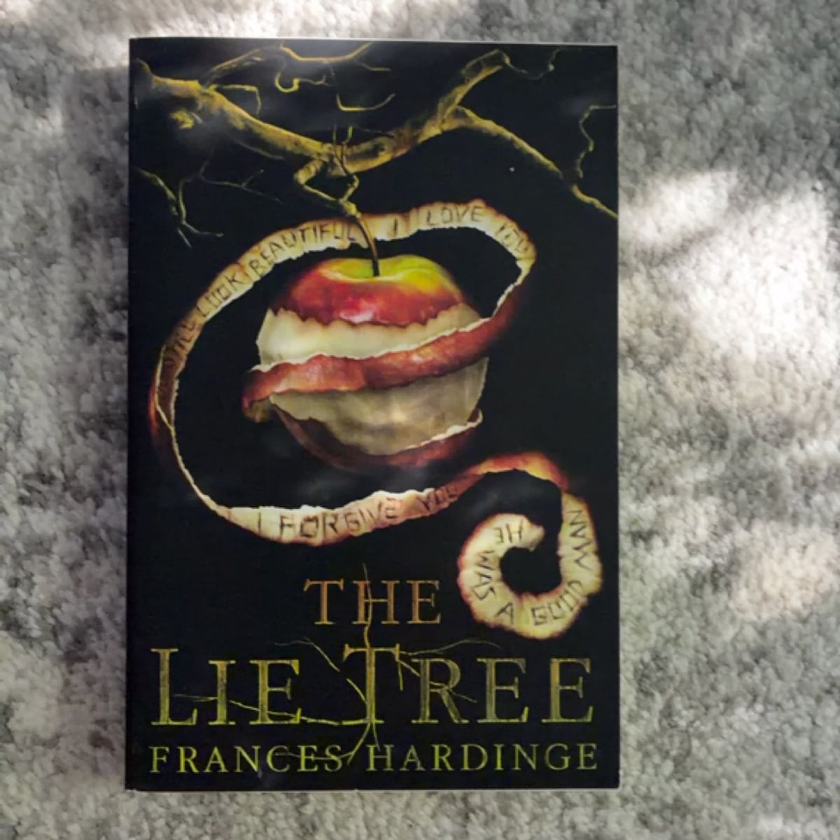 The Lie Tree by Frances Hardinge