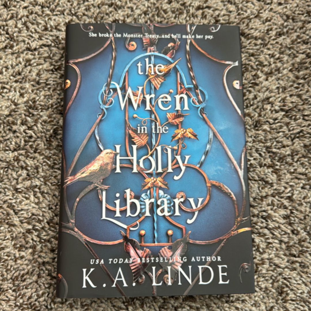 The Wren in the Holly Library (Deluxe Limited Edition)