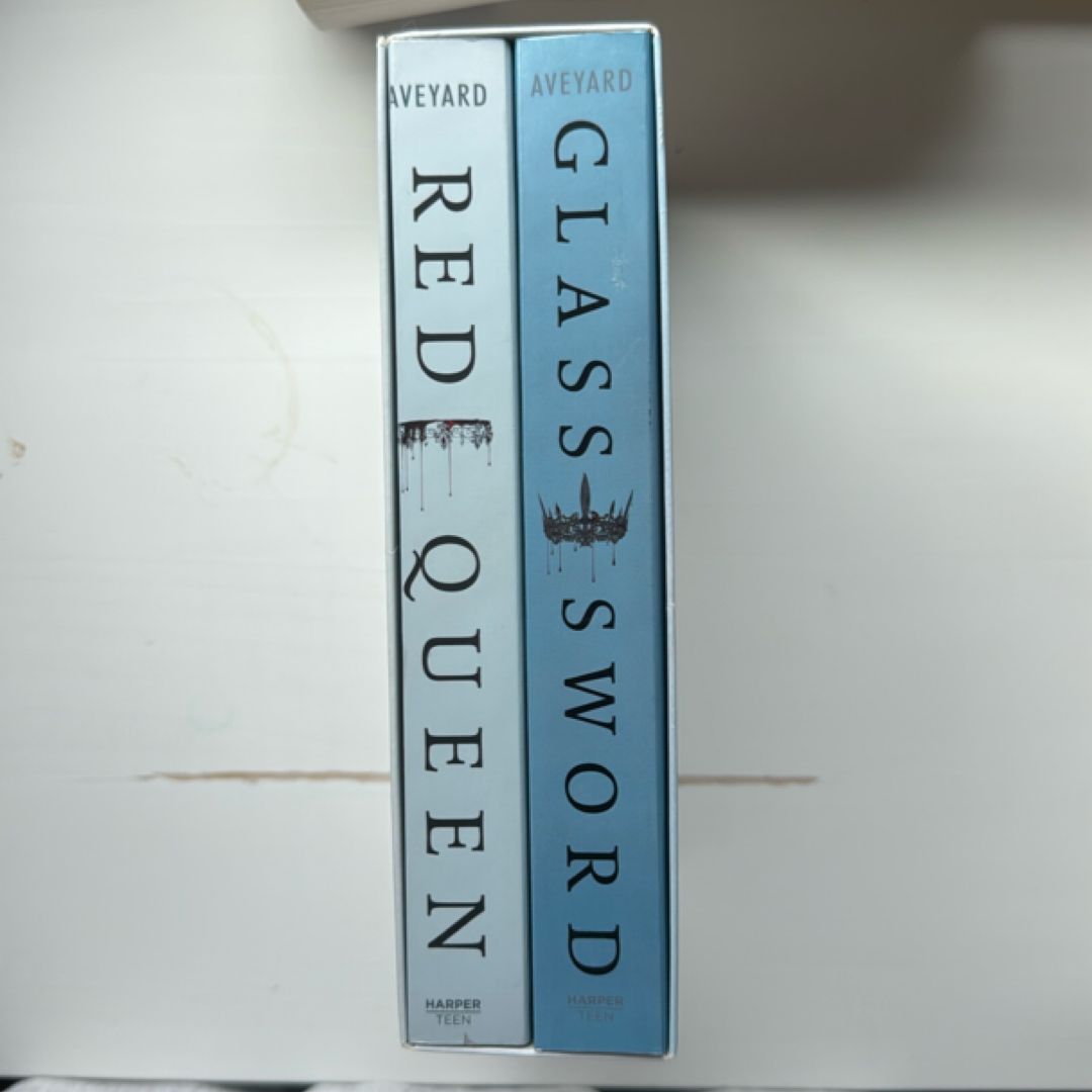 Red Queen 2-Book Paperback Box Set