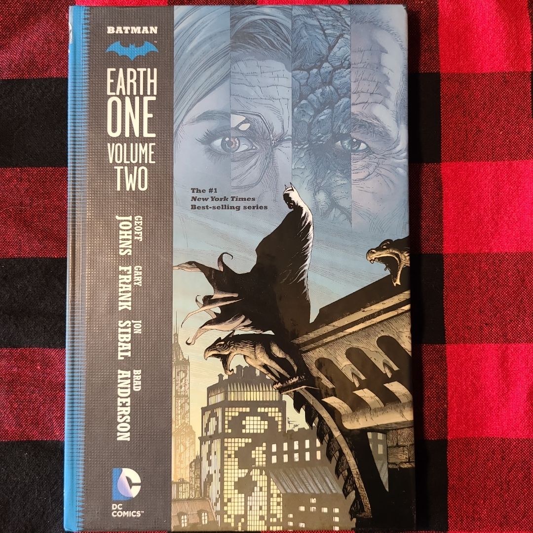 Batman: Earth One Vol. 2