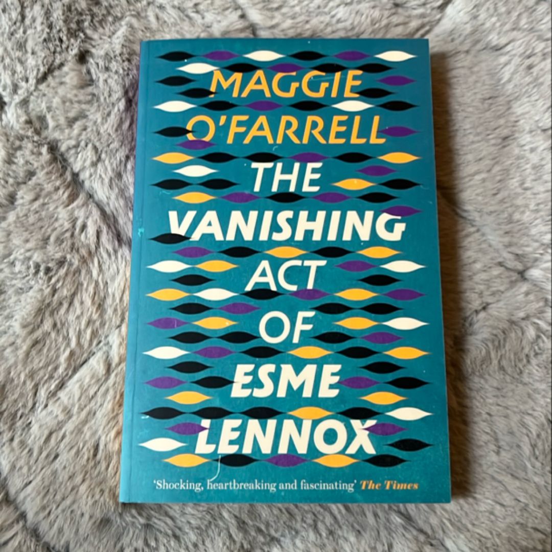 The Vanishing Act of Esme Lennox